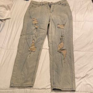 Wild fable size 10 relaxed fit